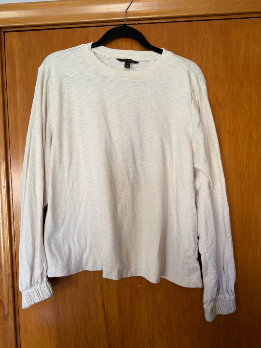 Banana Republic Women's Long Sleeve Crewneck Sweatshirt - Light Cream